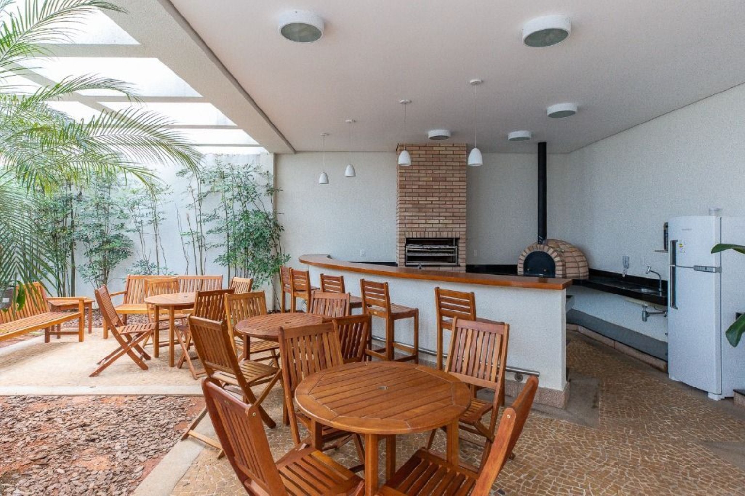 Apartamento, 4 quartos, 208 m² - Foto 2
