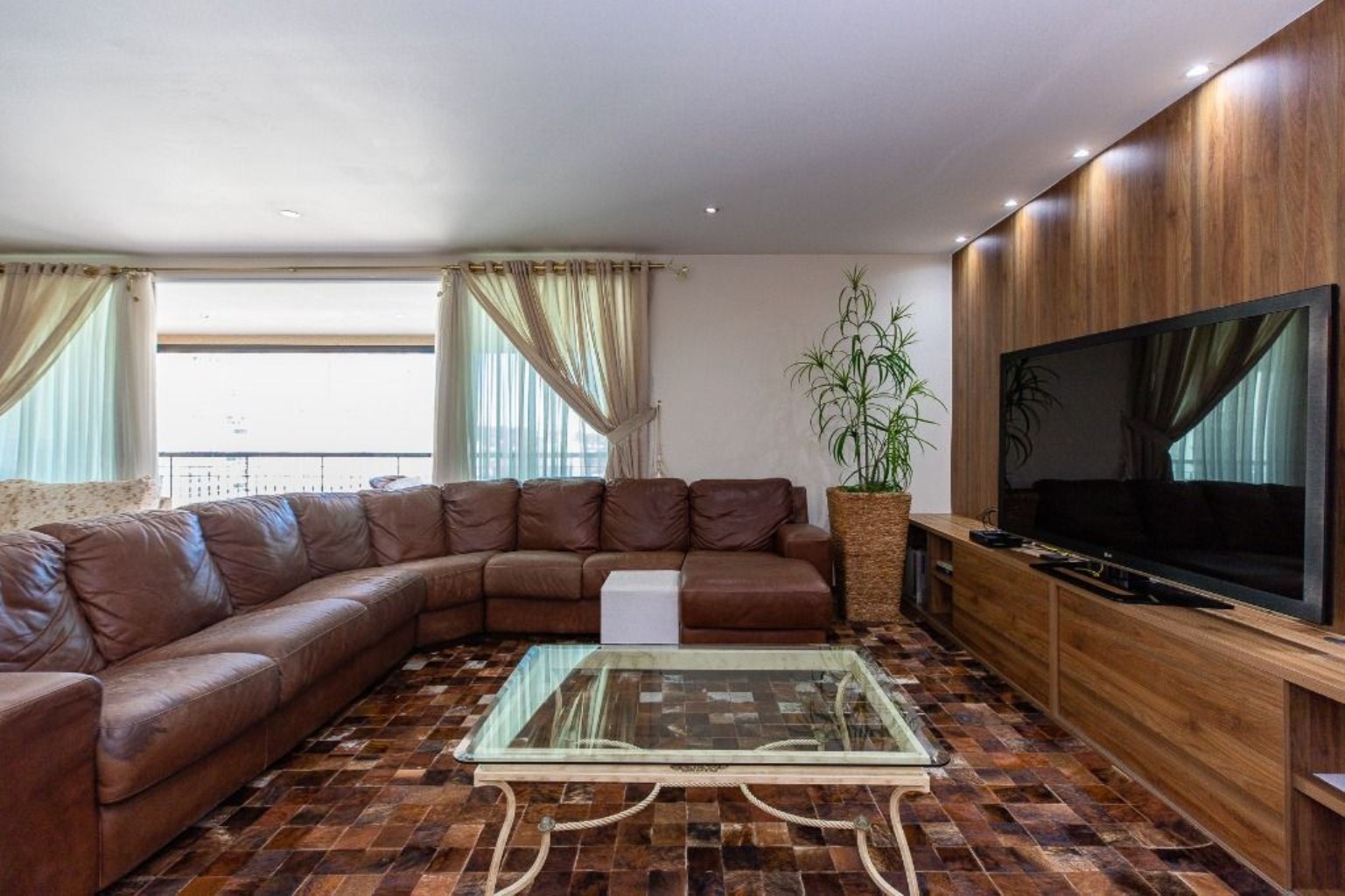 Apartamento, 3 quartos, 218 m² - Foto 4