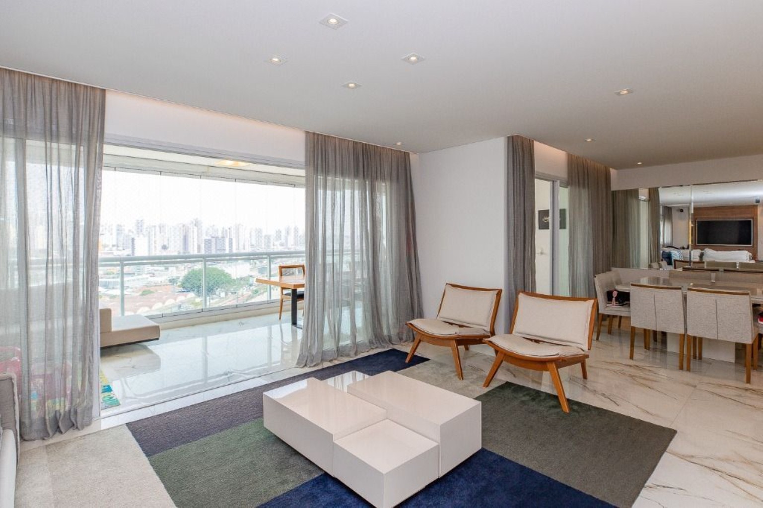 Apartamento, 3 quartos, 204 m² - Foto 5