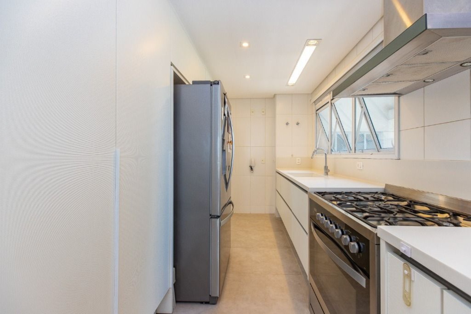 Apartamento, 3 quartos, 204 m² - Foto 12