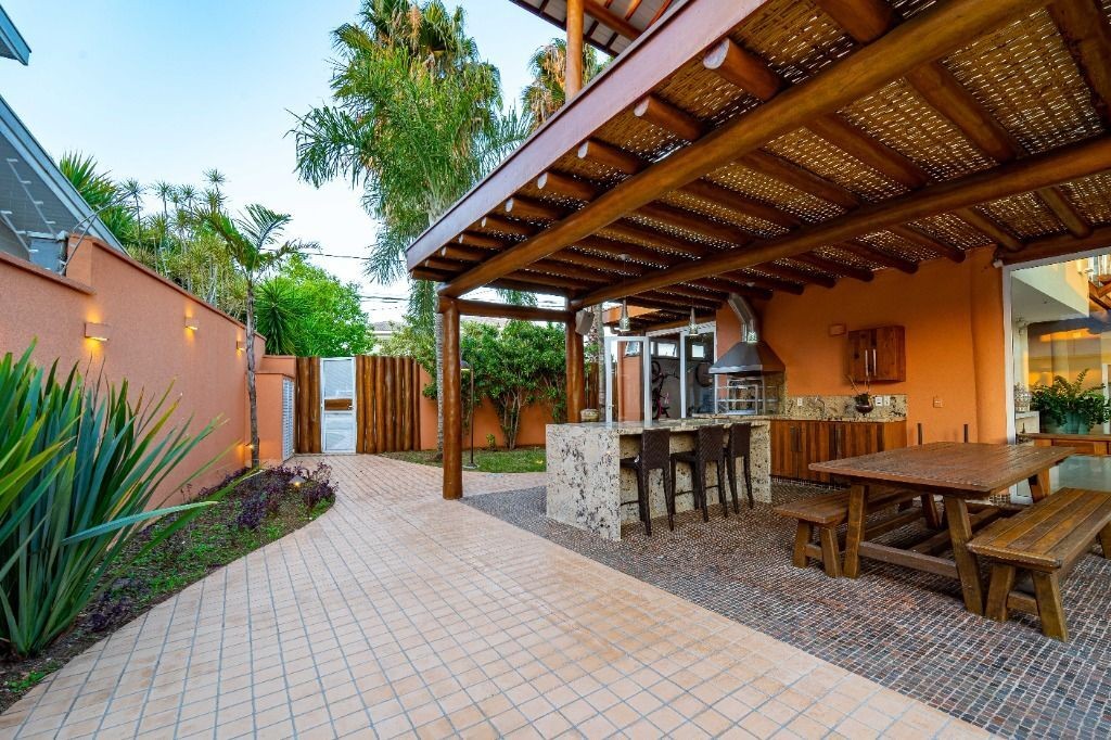 Casa à venda com 6 quartos, 865m² - Foto 107