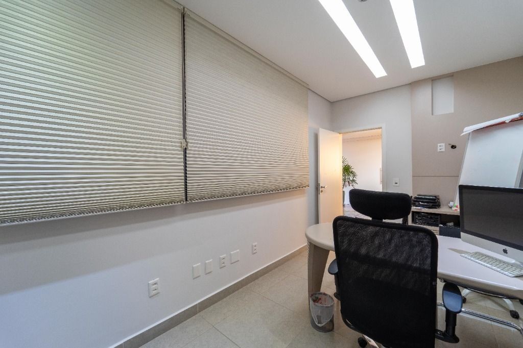 Casa à venda com 6 quartos, 865m² - Foto 52