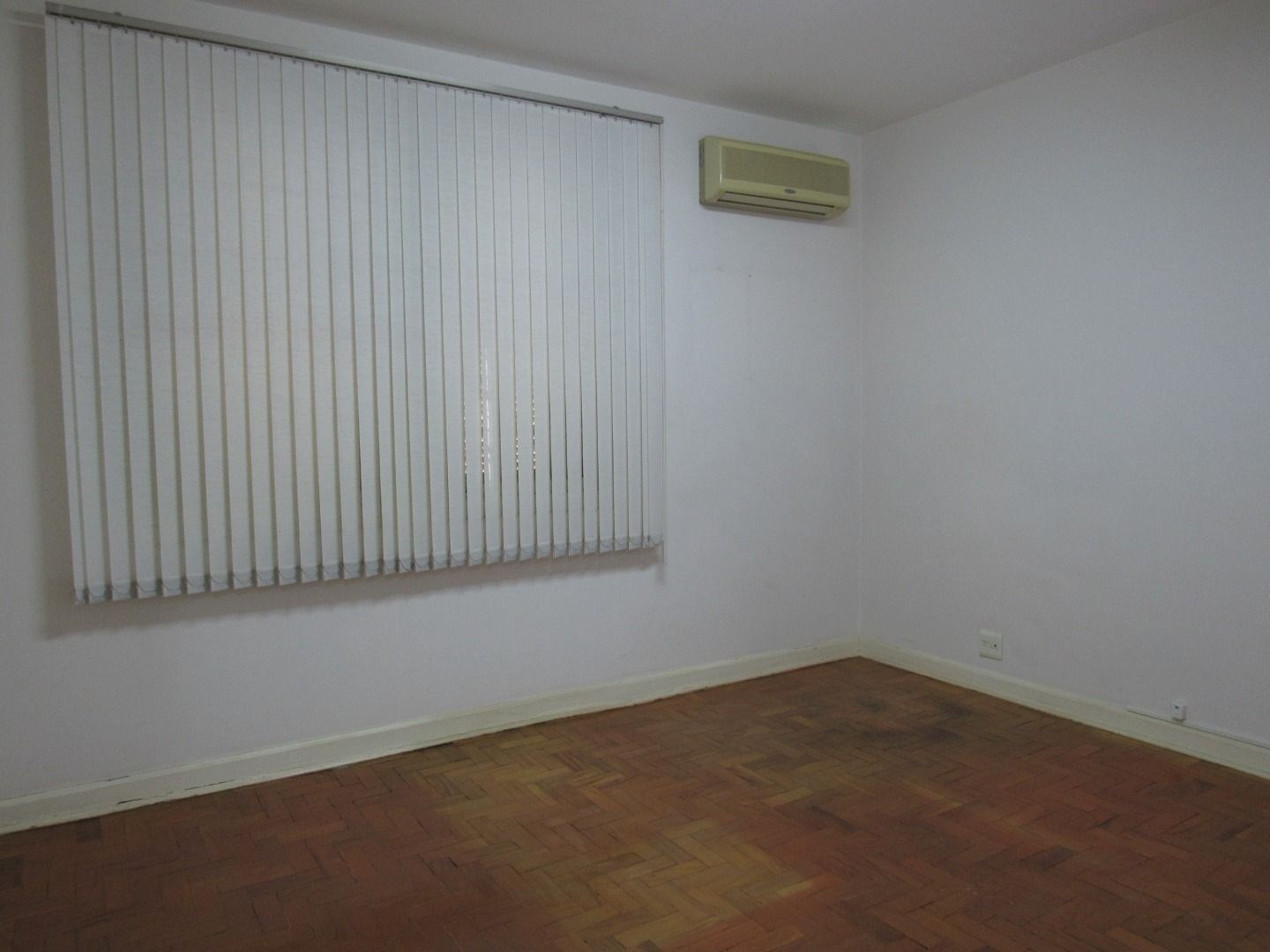Prédio Inteiro - Foto 12