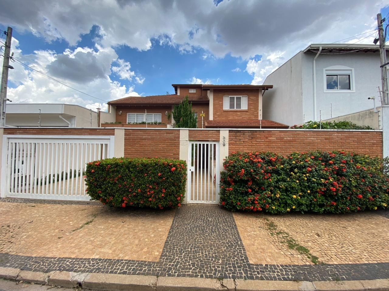 Casa, 3 quartos - Foto 1