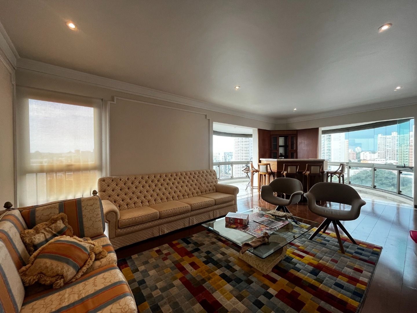 Apartamento, 4 quartos, 256 m² - Foto 2