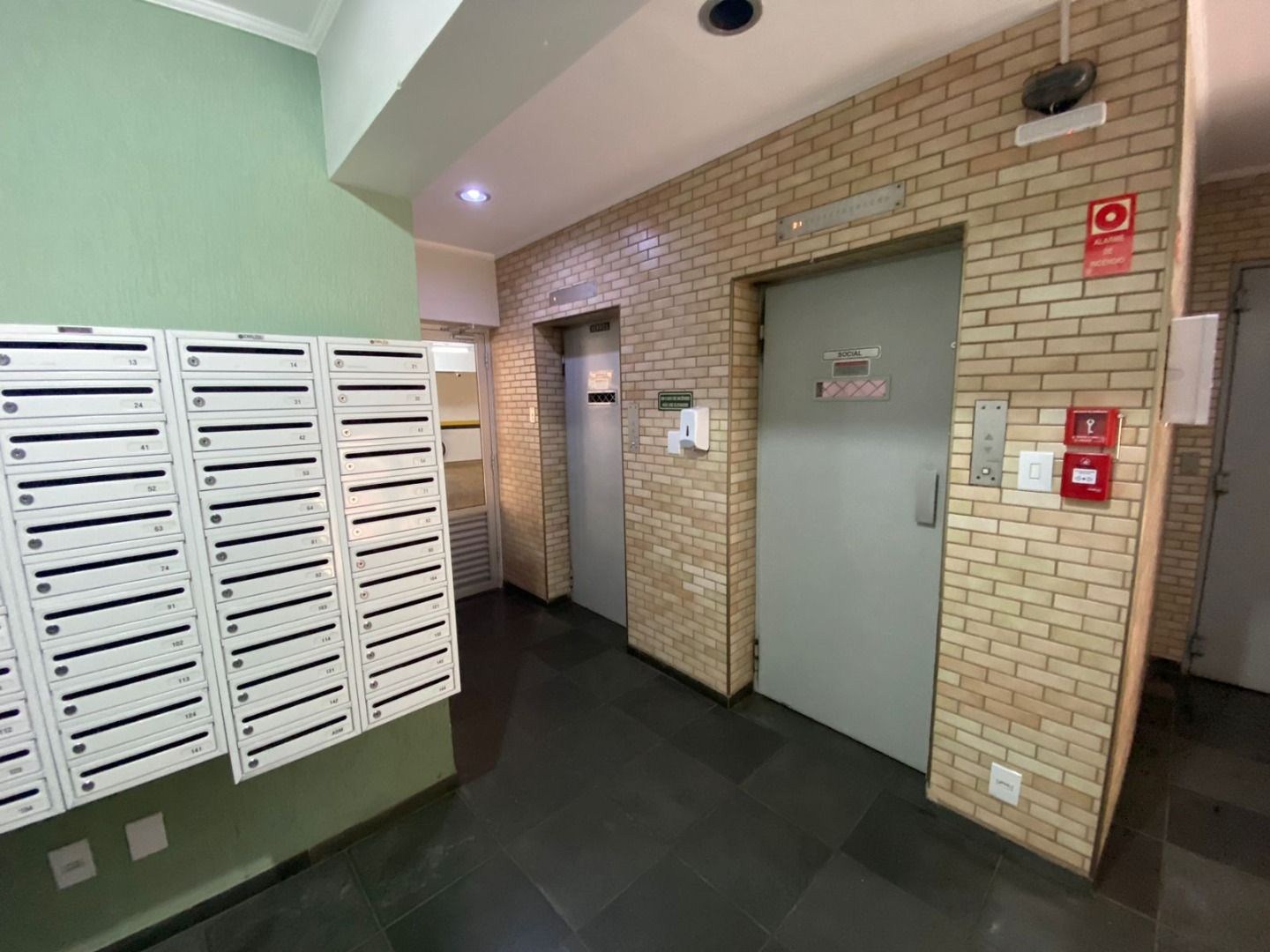 Apartamento, 1 quarto, 61 m² - Foto 2