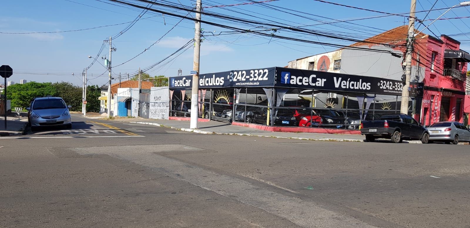Loteamento e Condomínio, 700 m² - Foto 1