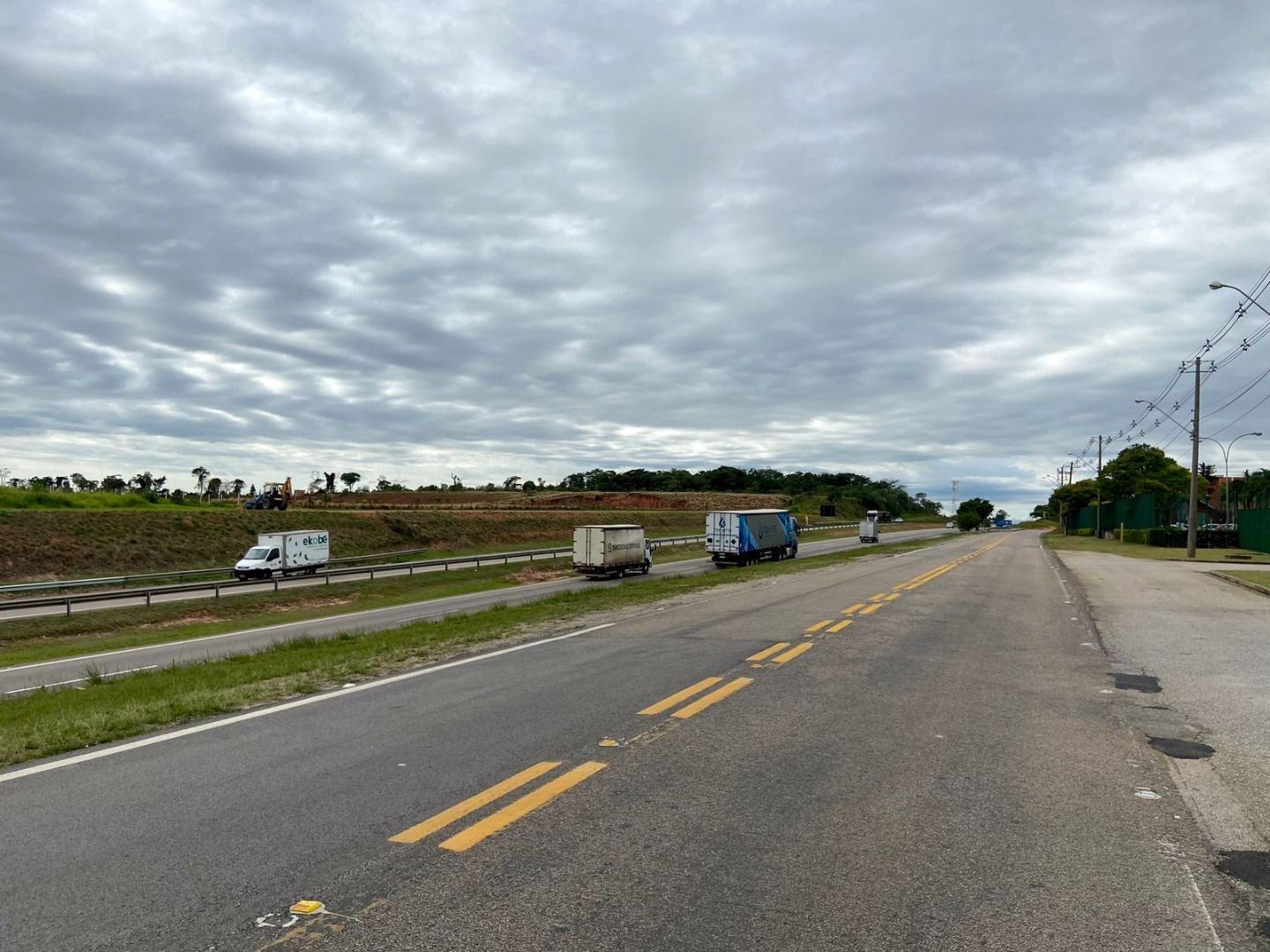 Loteamento e Condomínio, 1500 m² - Foto 6