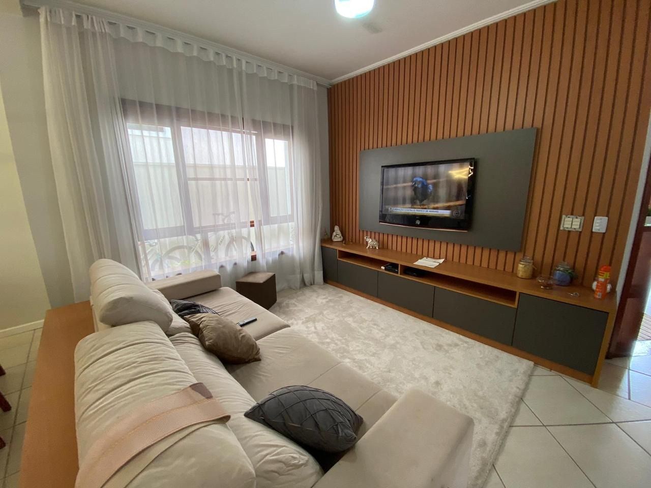 Casa, 3 quartos - Foto 2