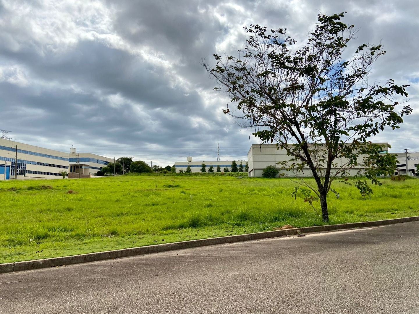 Loteamento e Condomínio, 1500 m² - Foto 10