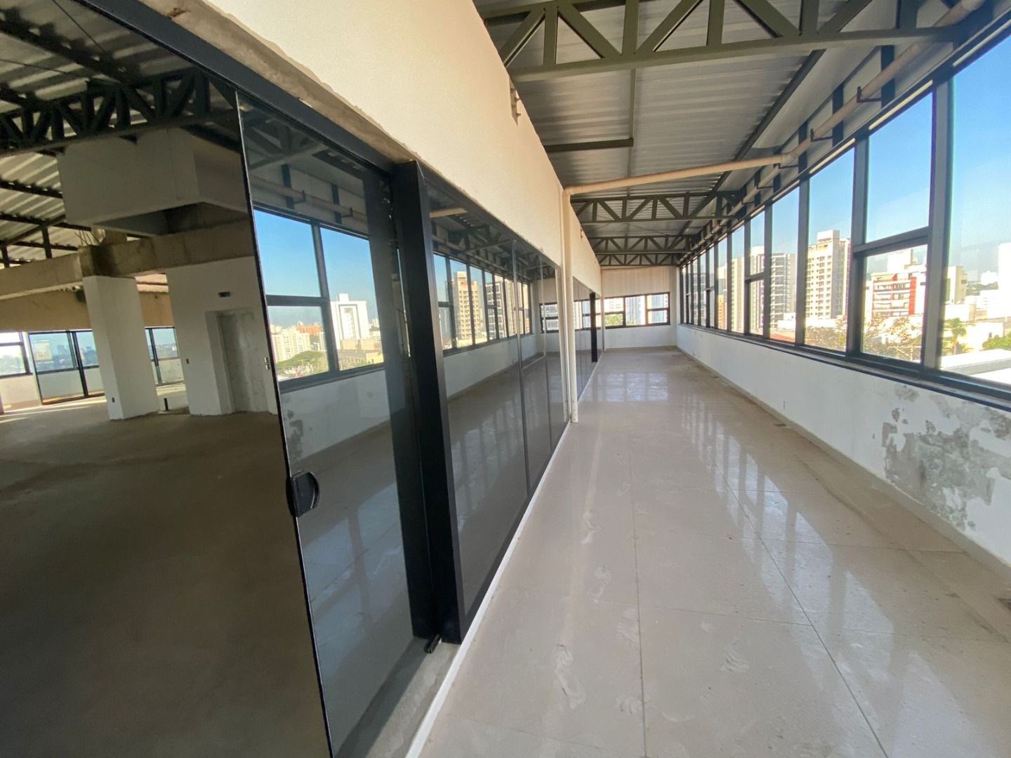Prédio Inteiro - Foto 18