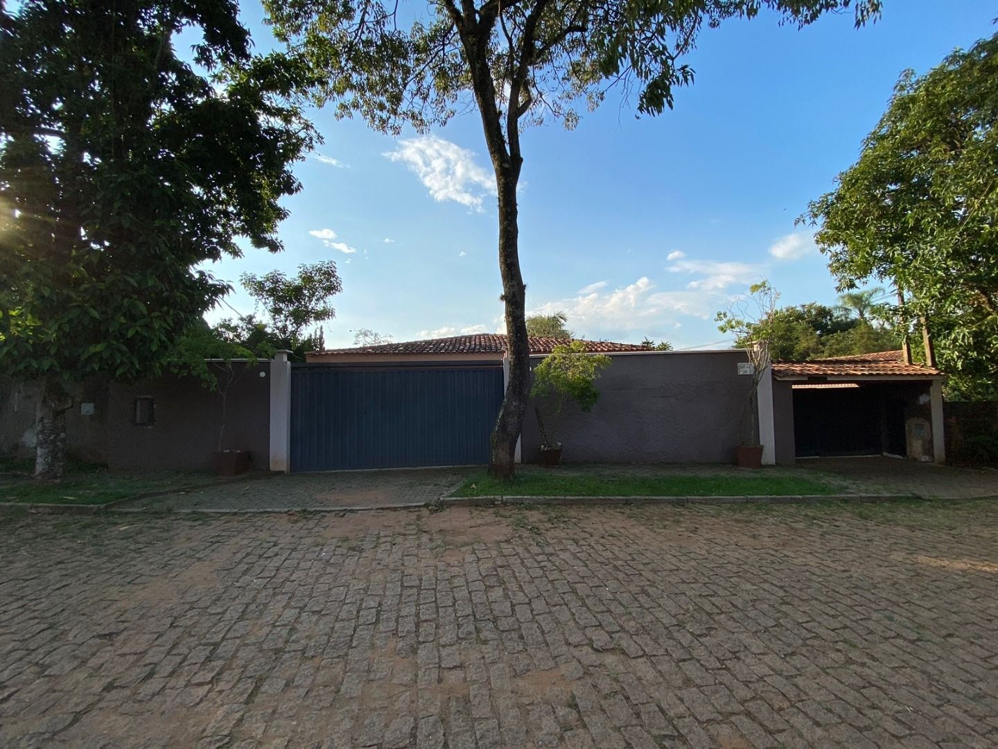 Sítio, 3 quartos, 1000 m² - Foto 1