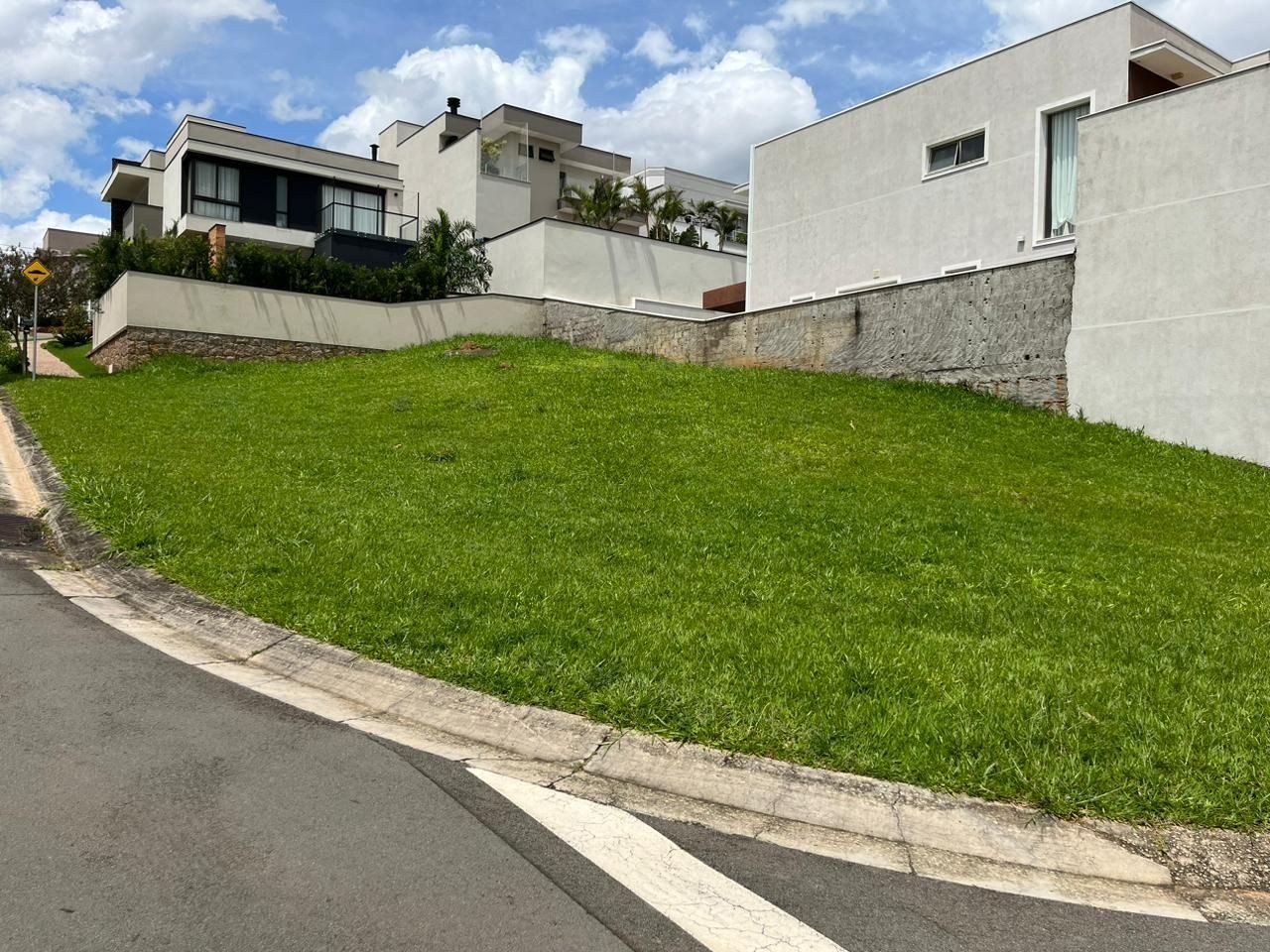 Terreno, 402 m² - Foto 1