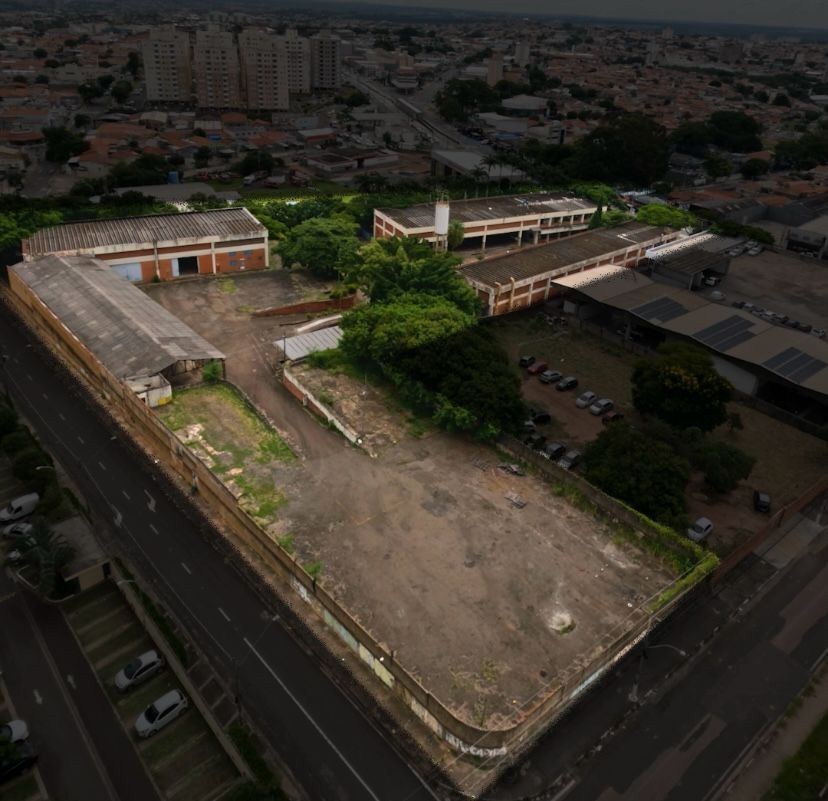 Prédio Inteiro - Foto 6