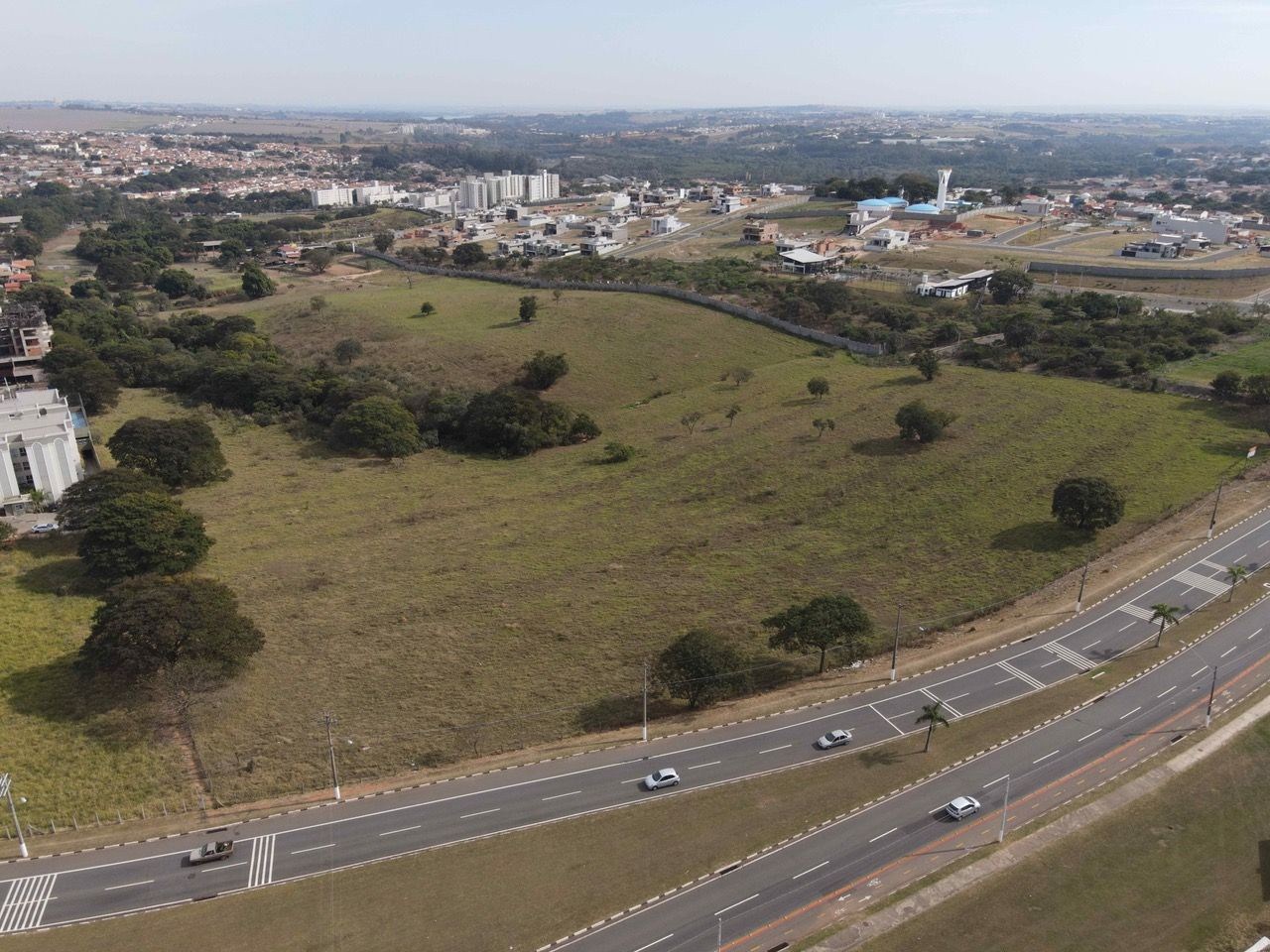 Loteamento e Condomínio, 7699 m² - Foto 2