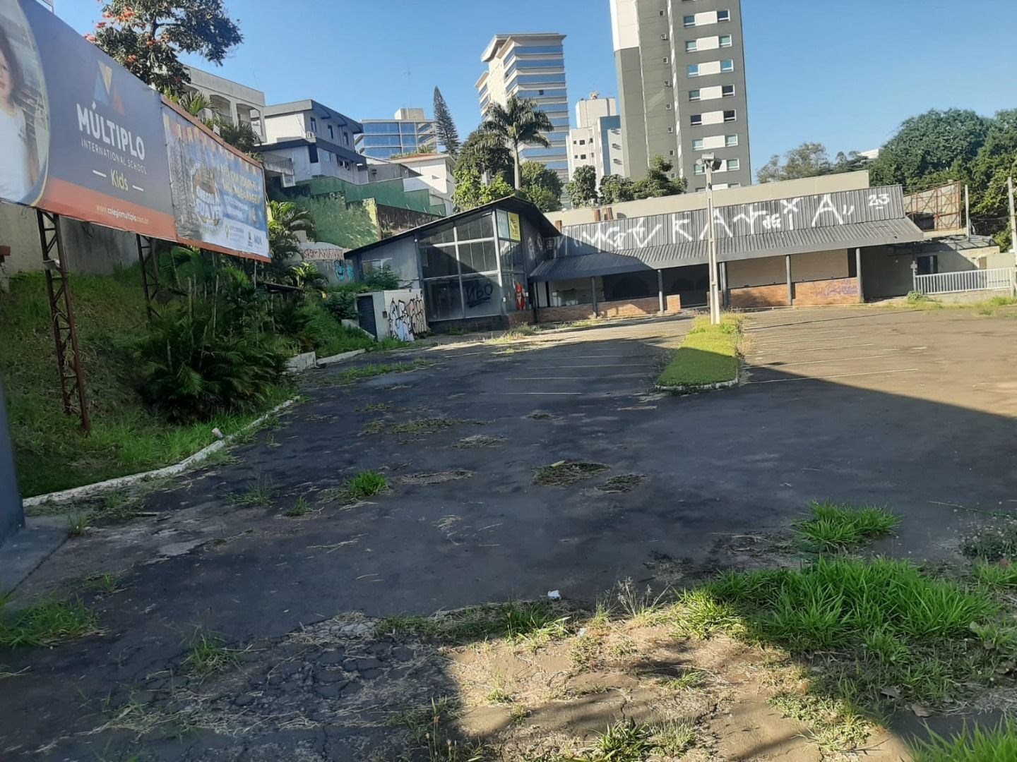 Loteamento e Condomínio, 1713 m² - Foto 2