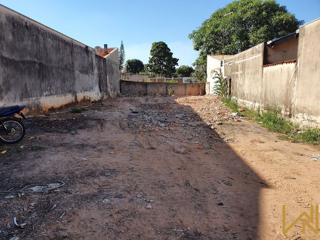 Terreno, 305 m² - Foto 1