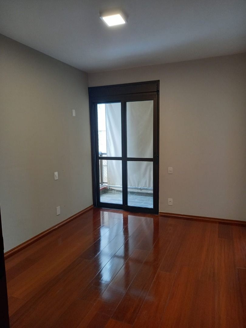Apartamento, 3 quartos, 198 m² - Foto 4