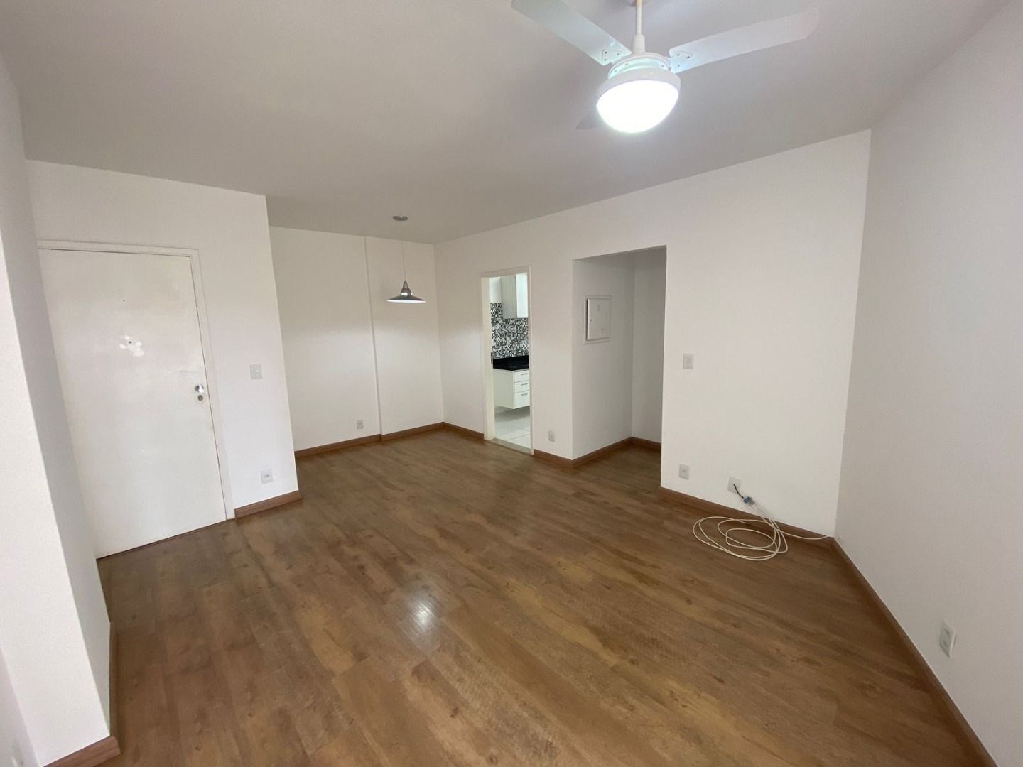 Apartamento, 1 quarto, 61 m² - Foto 4