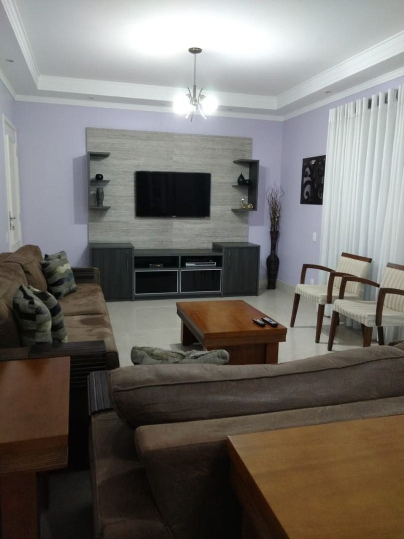 Apartamento, 3 quartos, 134 m² - Foto 1