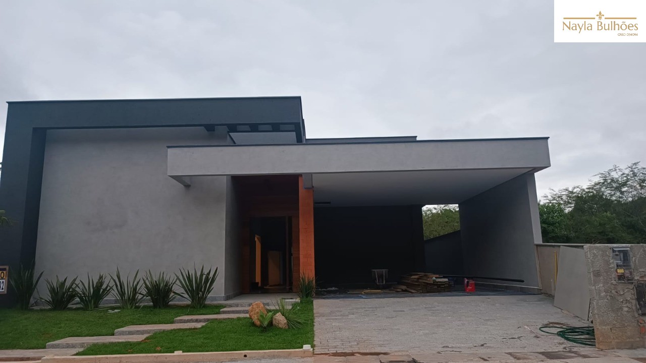 CASA RESIDENCIAL em São José - SC, Forquilhas