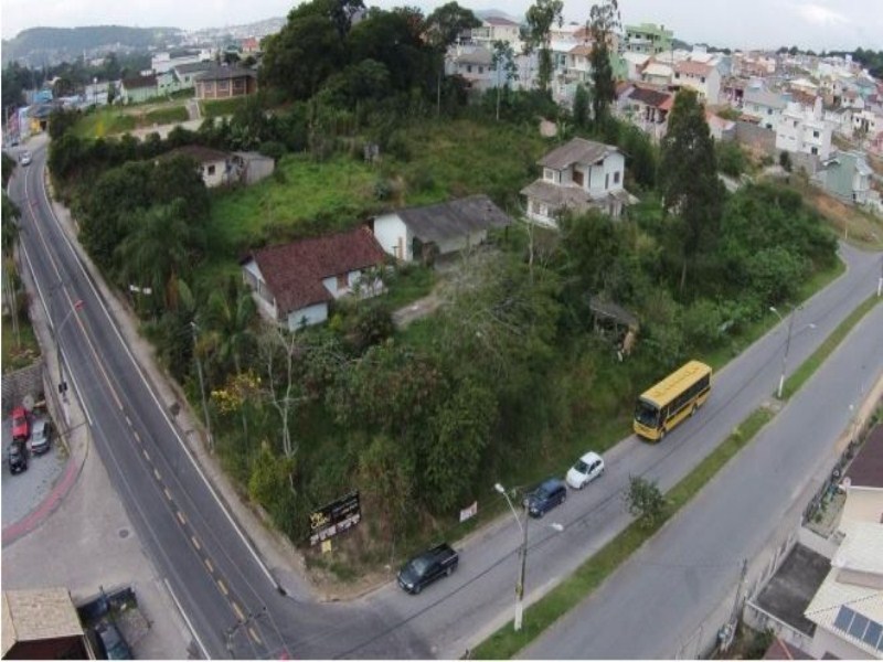 AREA DOCUMENTADA- ACEITA PARTE EM PERMUTA- SÃO JOSÉ - SC