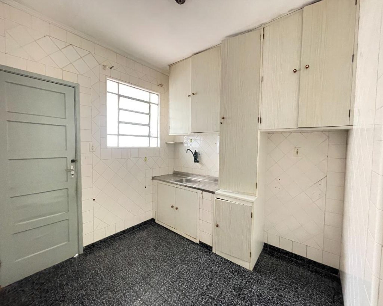 Apartamento à venda com 2 quartos, 65m² - Foto 12
