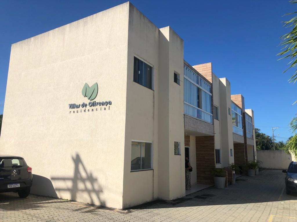 CASA RESIDENCIAL em LAURO DE FREITAS - BA, IPITANGA