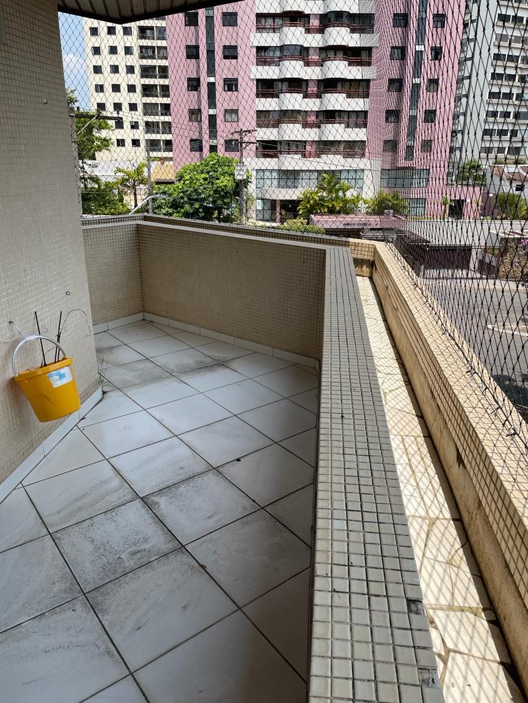 Jardim da Saúde 5 domitórios sendo 3 suítes 3 vagas 196m²