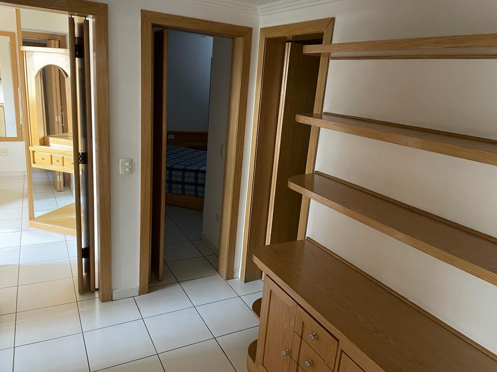 Jardim da Saúde 5 domitórios sendo 3 suítes 3 vagas 196m²