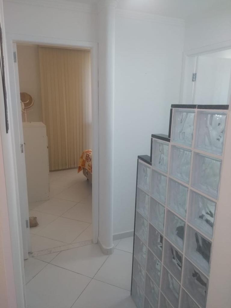 Guaruja enseada mobiliado 60m² apenas 7 minutos a pé até a p