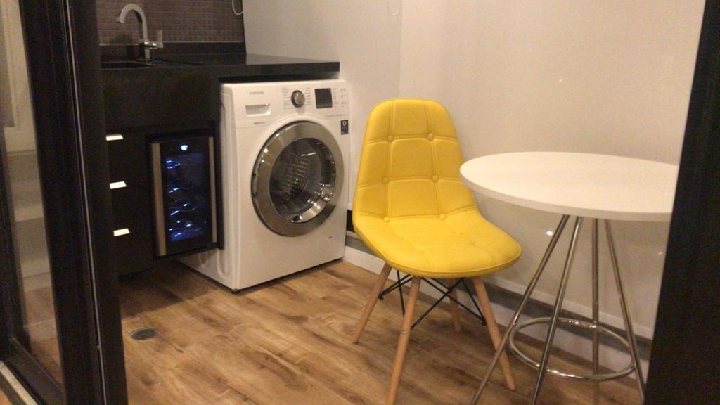 Campo Belo 1 Dormitório 1 Vaga 38,5m² Mobiliado
