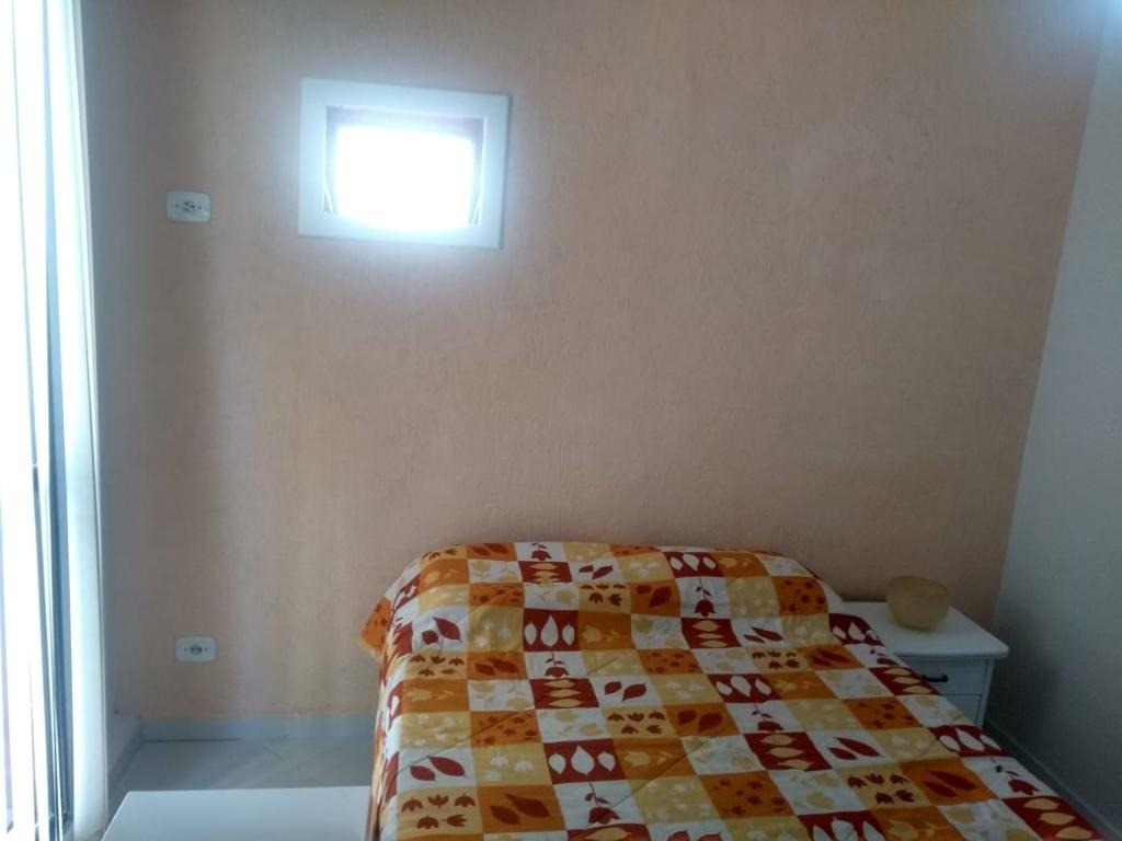 Guaruja enseada mobiliado 60m² apenas 7 minutos a pé até a p