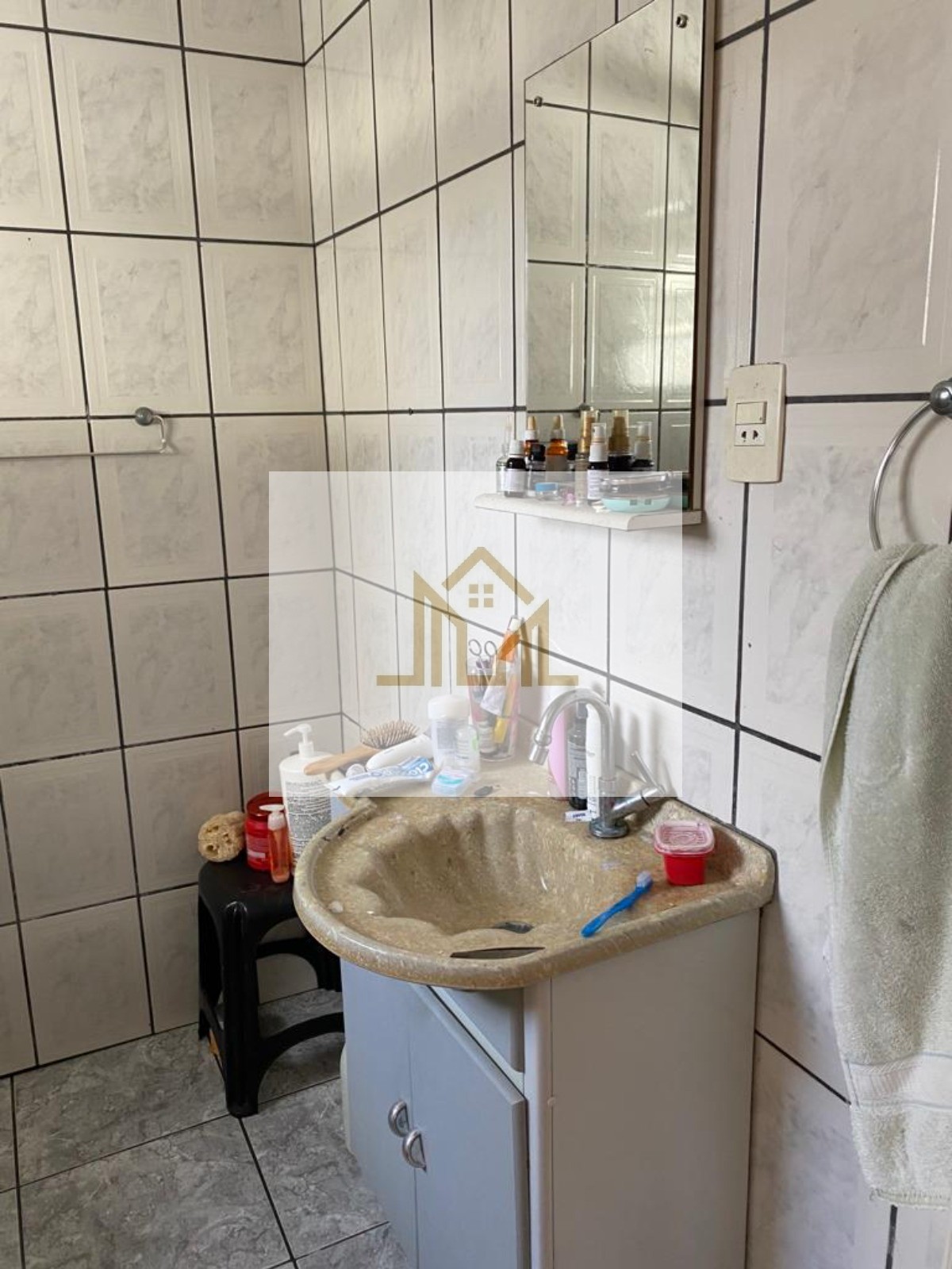 VILA LIVIERO Imóvel com 2 Casas 4 dormitórios 2 vagas 140m²