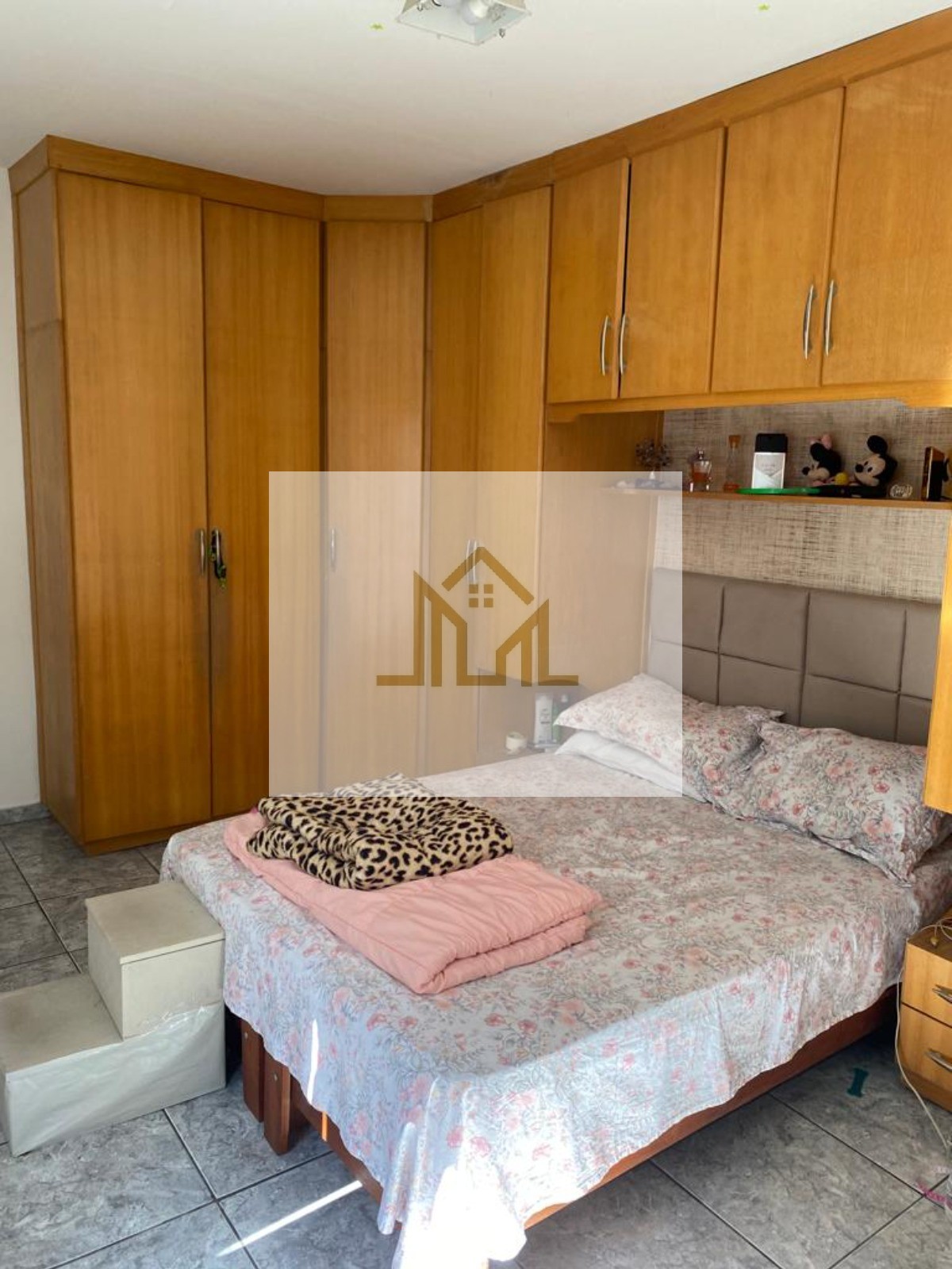 VILA LIVIERO Imóvel com 2 Casas 4 dormitórios 2 vagas 140m²