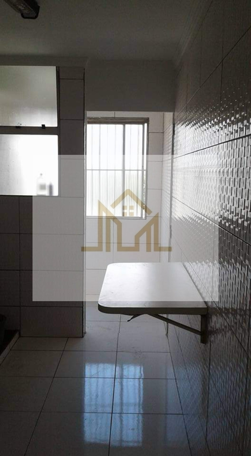Jd. Celeste 2 dormitórios 1 vaga 54m²