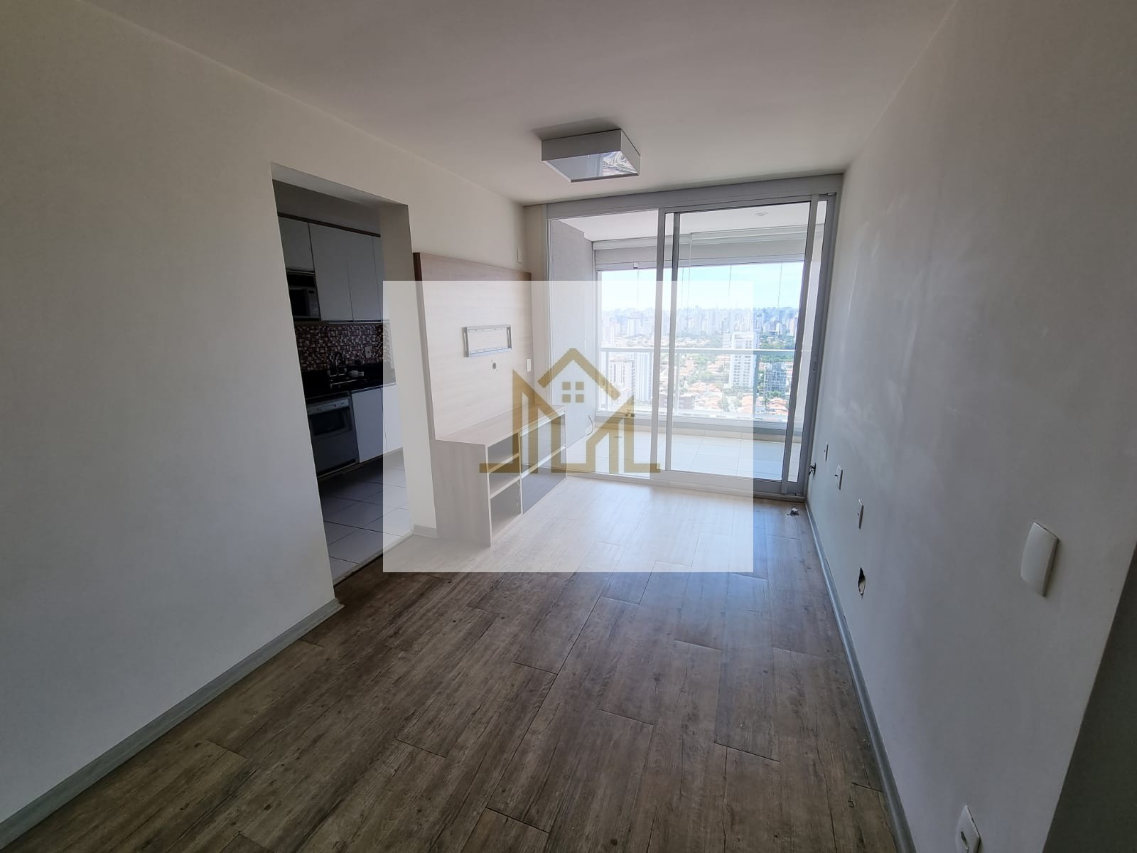 Brooklin 1 Dormitório Semi-Mobiliado 1 Vaga 45m²