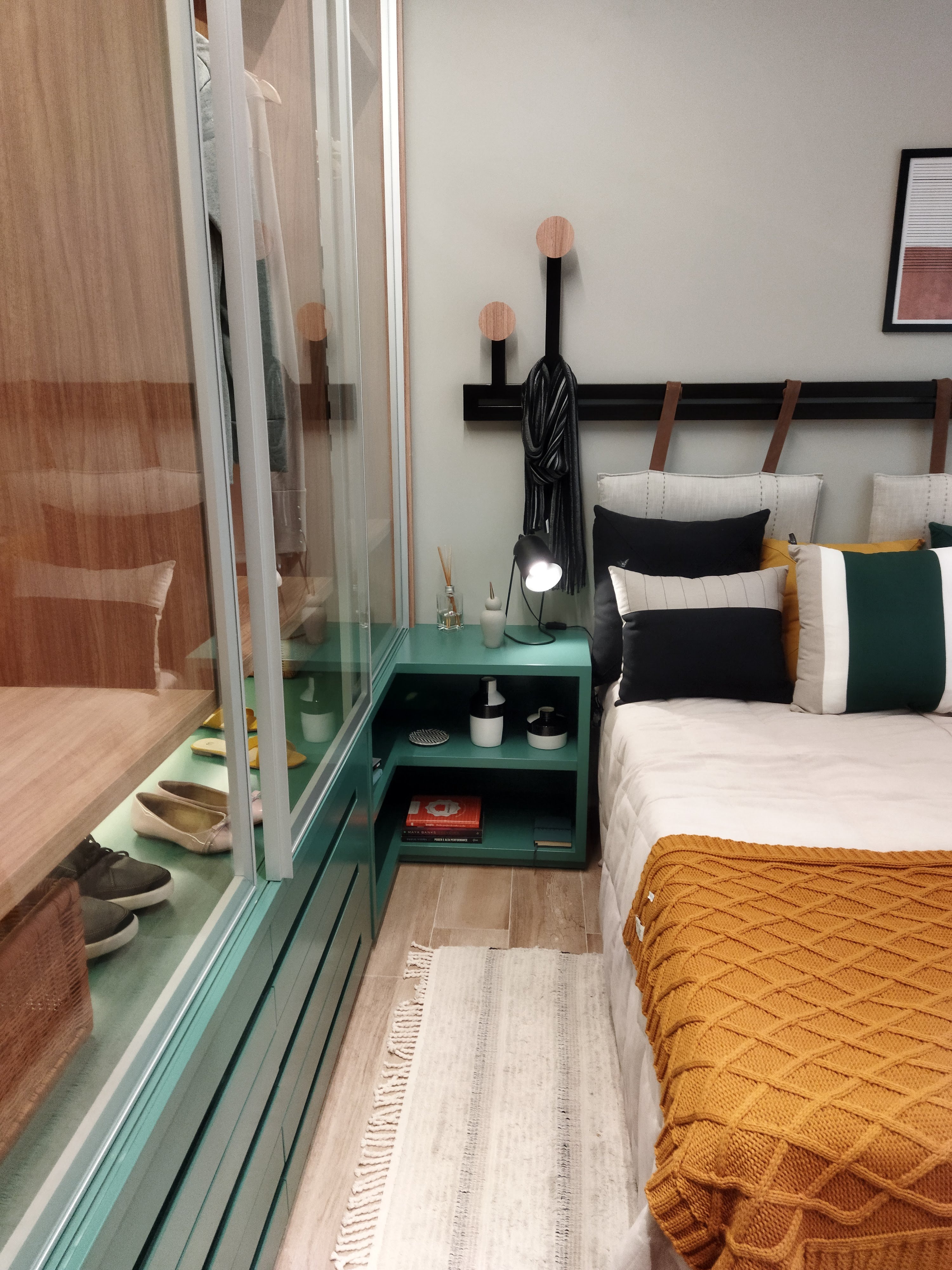 Vila Água Funda 2 dormitórios sacada vaga 41mts Amplo lazer com piscina