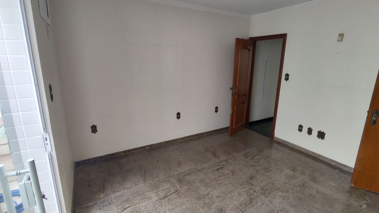 Sobrado, 4 quartos, 350 m² - Foto 16