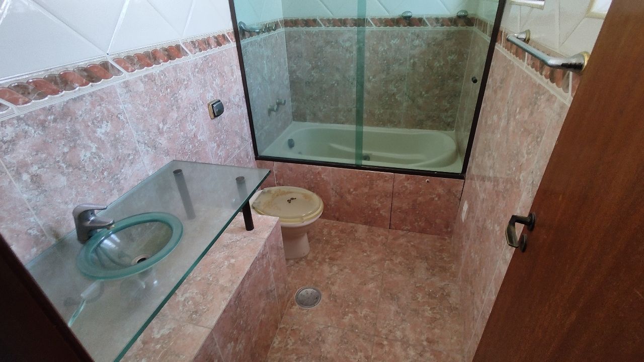 Sobrado, 4 quartos, 350 m² - Foto 37