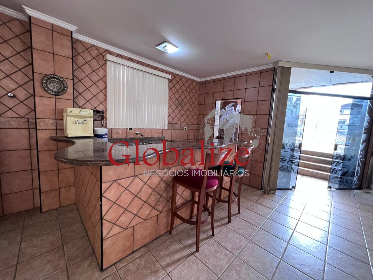 Sobrado, 4 quartos, 366 m² - Foto 2