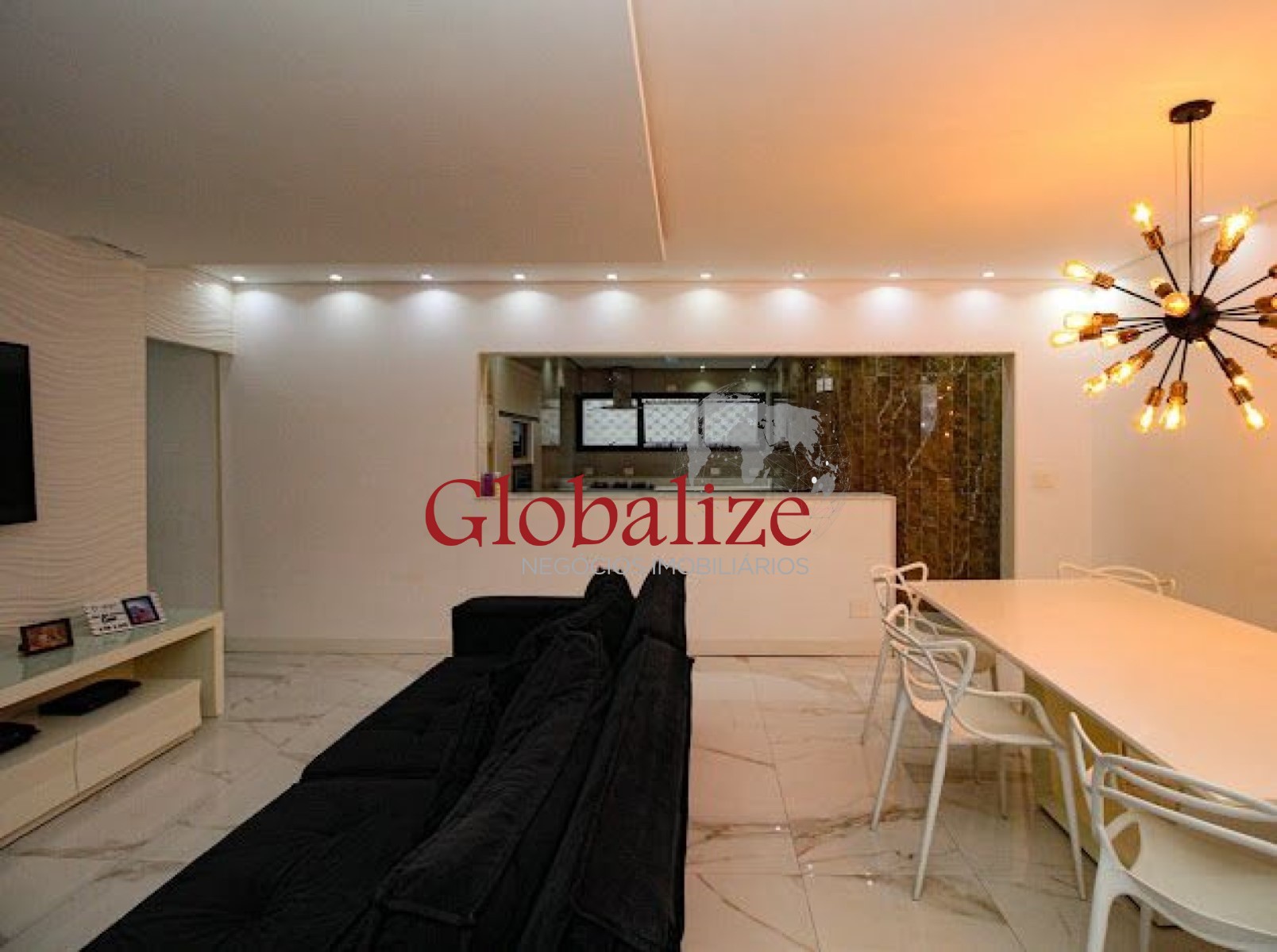 Apartamento à venda com 3 quartos, 140m² - Foto 3