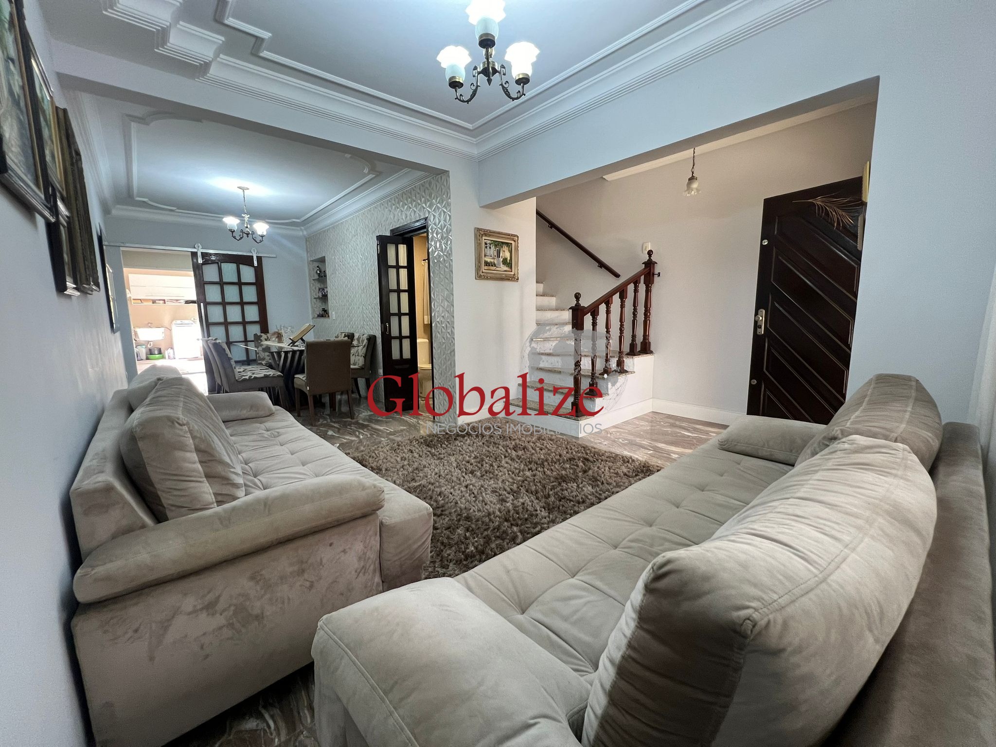 Sobrado, 3 quartos, 210 m² - Foto 2