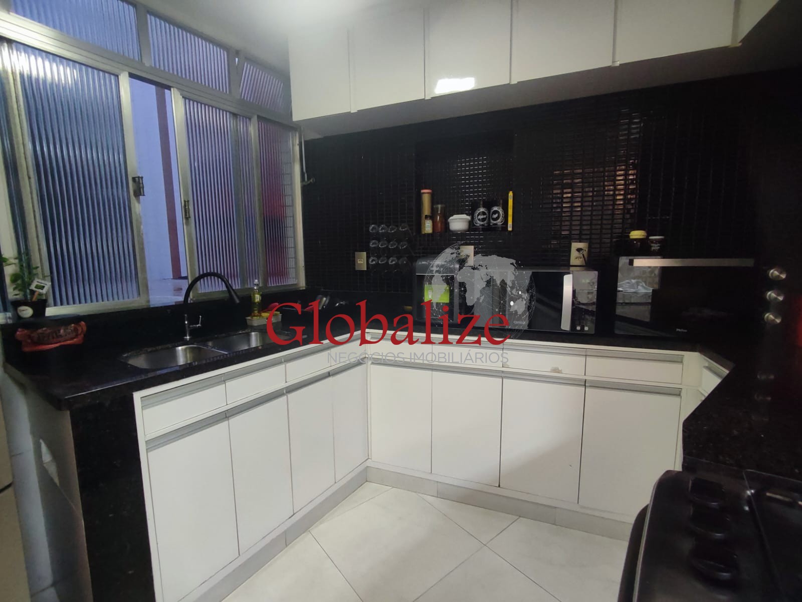 Apartamento à venda com 3 quartos, 167m² - Foto 26