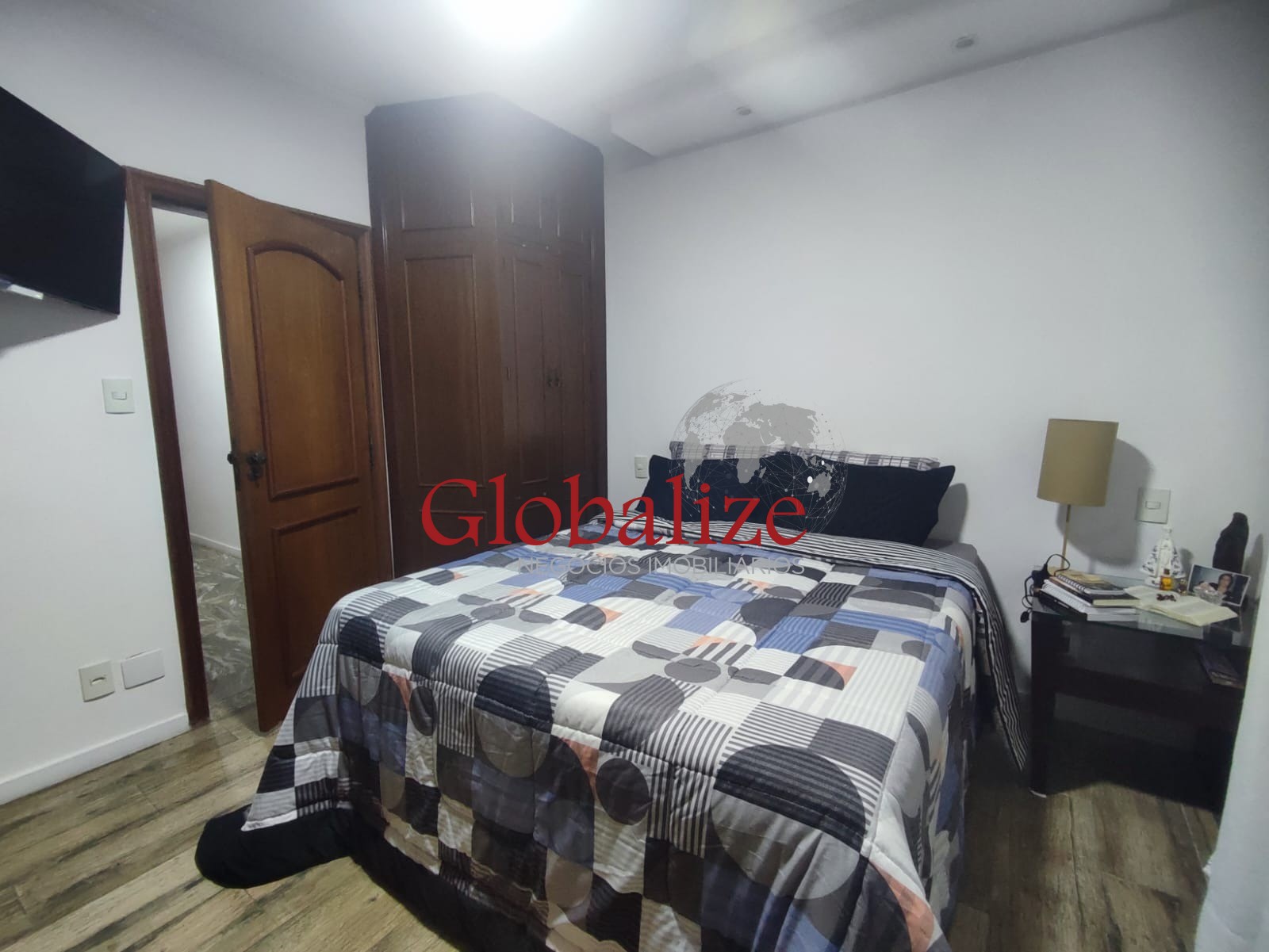Apartamento à venda com 3 quartos, 167m² - Foto 12