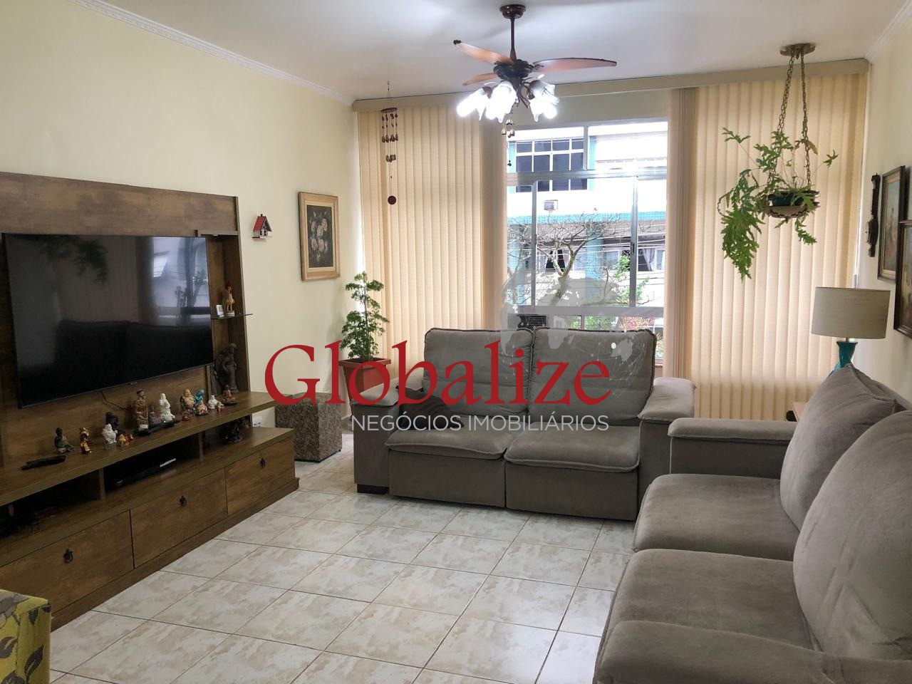 Apartamento à venda com 3 quartos, 150m² - Foto 3
