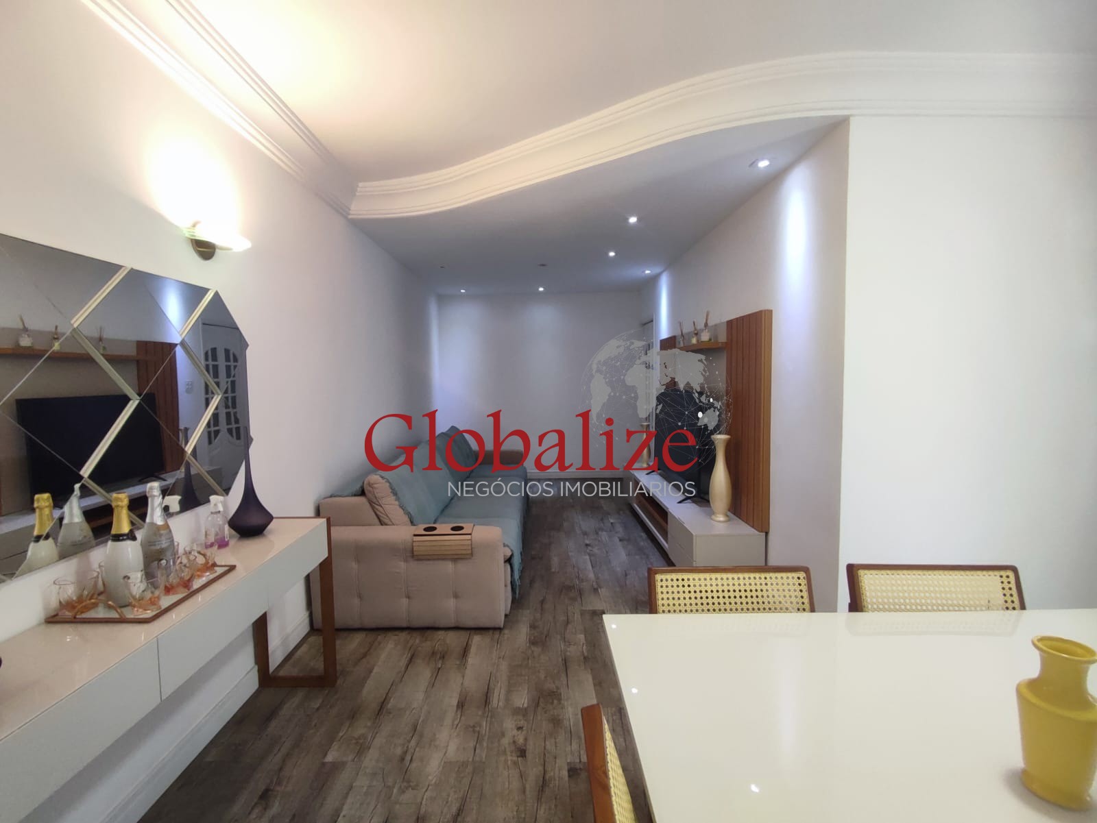 Apartamento à venda com 3 quartos, 96m² - Foto 3