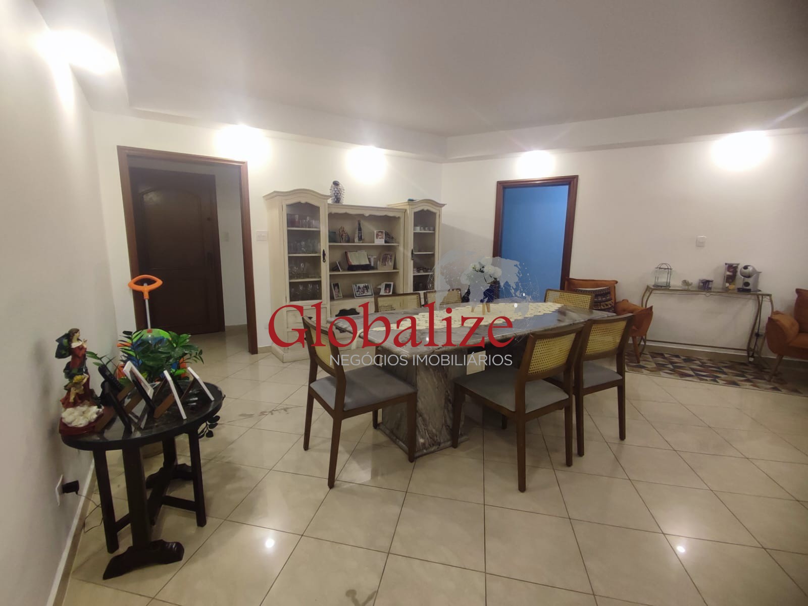 Apartamento à venda com 3 quartos, 167m² - Foto 7