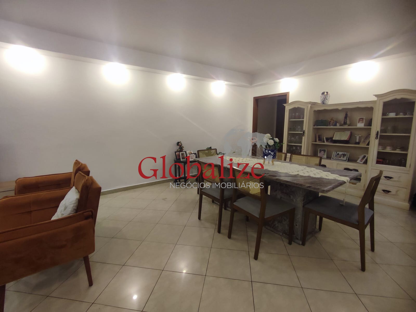 Apartamento à venda com 3 quartos, 167m² - Foto 8