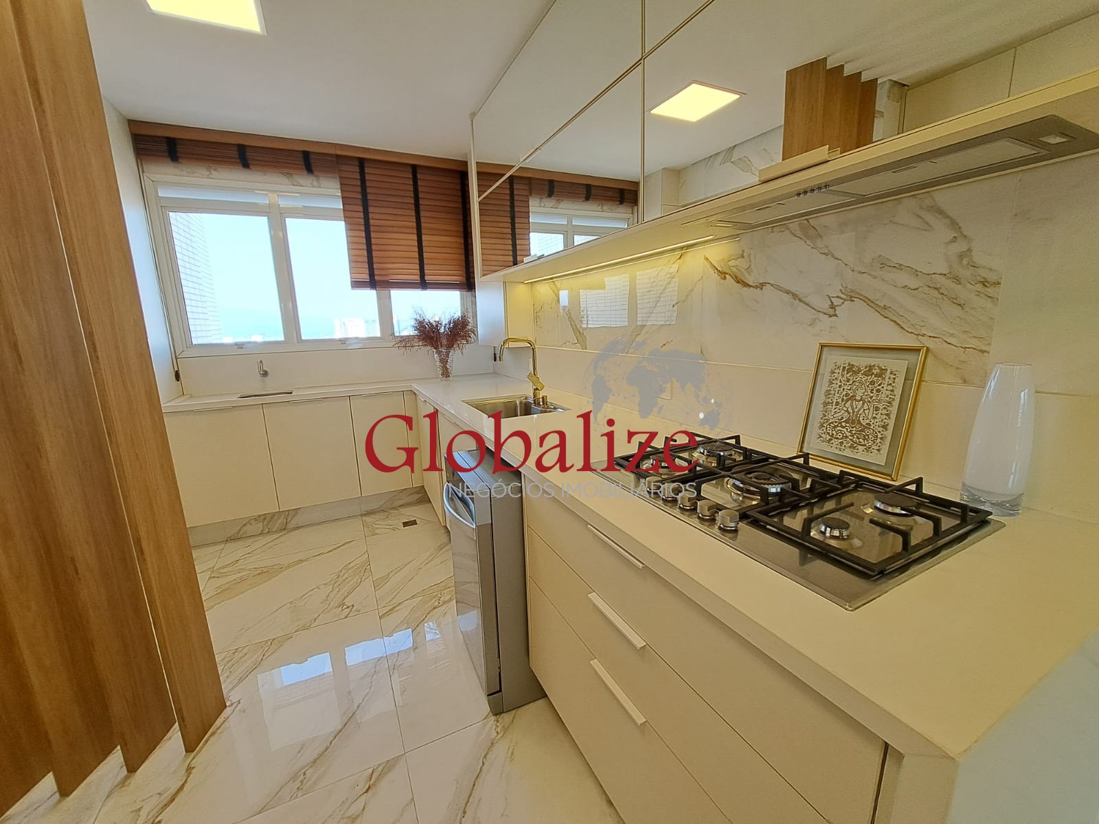 Apartamento à venda com 3 quartos, 119m² - Foto 7